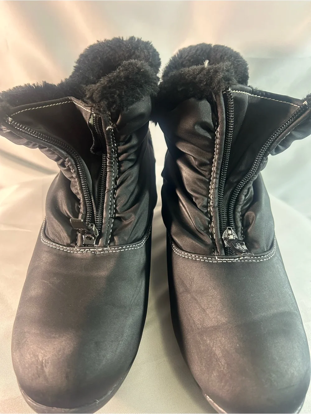 Sporto Black Faux-Sherpa Front-Zip Ankle Boots
